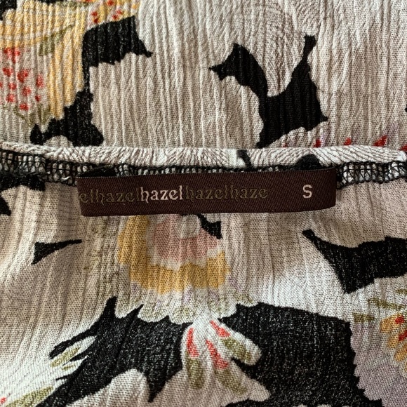 Hazel Floral Cold Shoulder - Picture 3 of 5